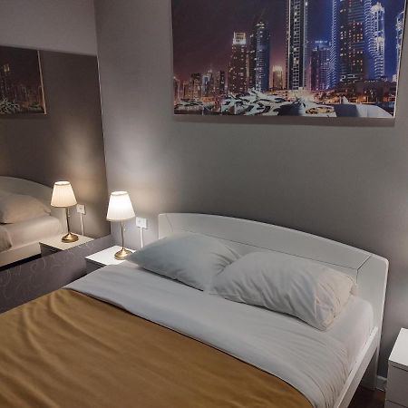 Apartman Terazije 5 Apartment Belgrade Luaran gambar